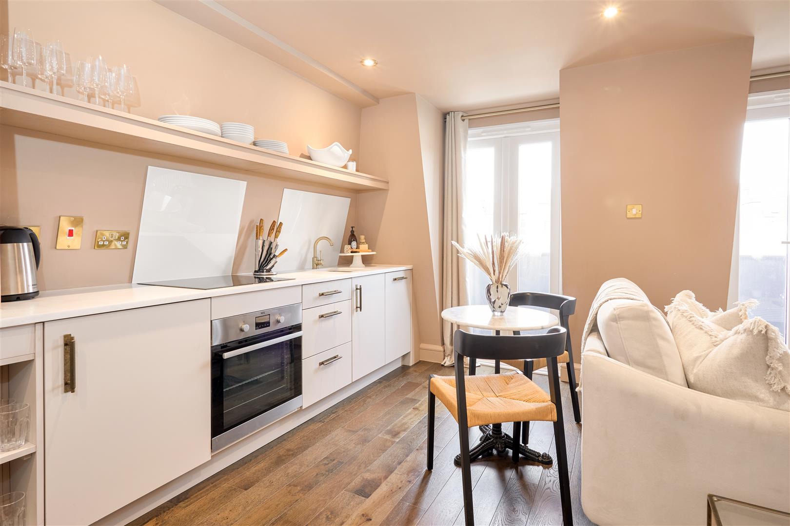 Flat Blenheim Terrace in City of Westminster
