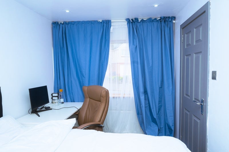 Room Findochty Street in Glasgow