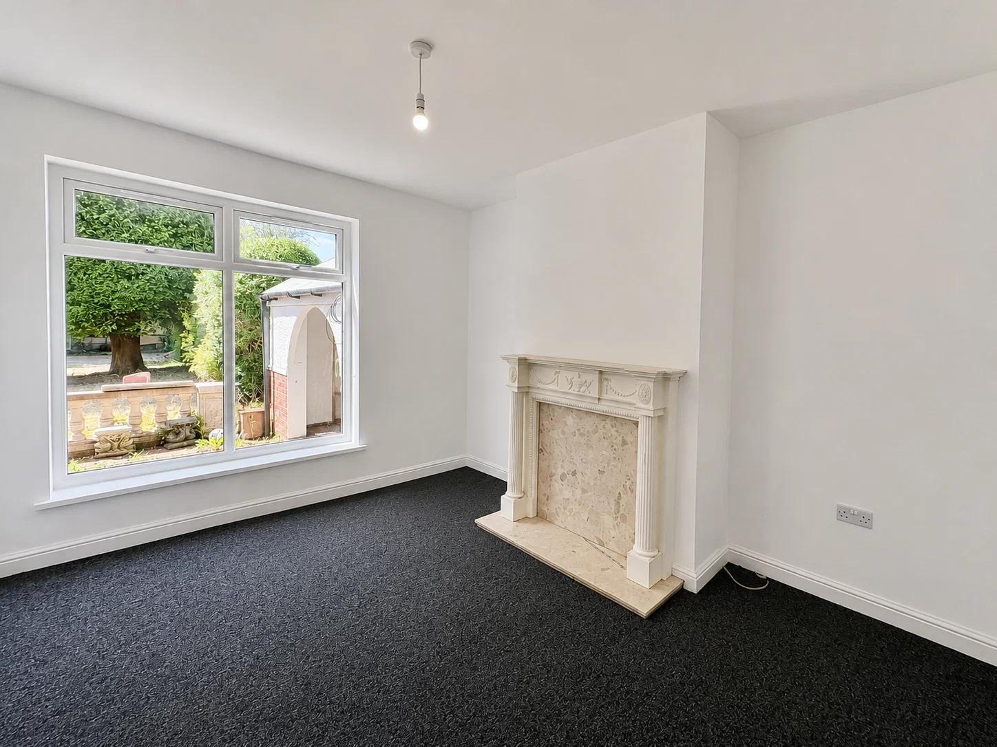House White's Drive in Coseley