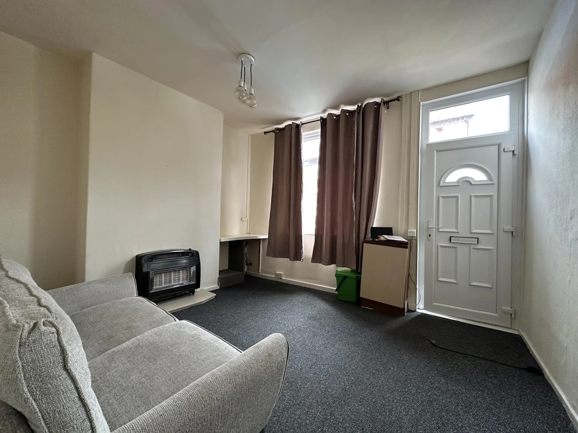 House Market Close in Crewe