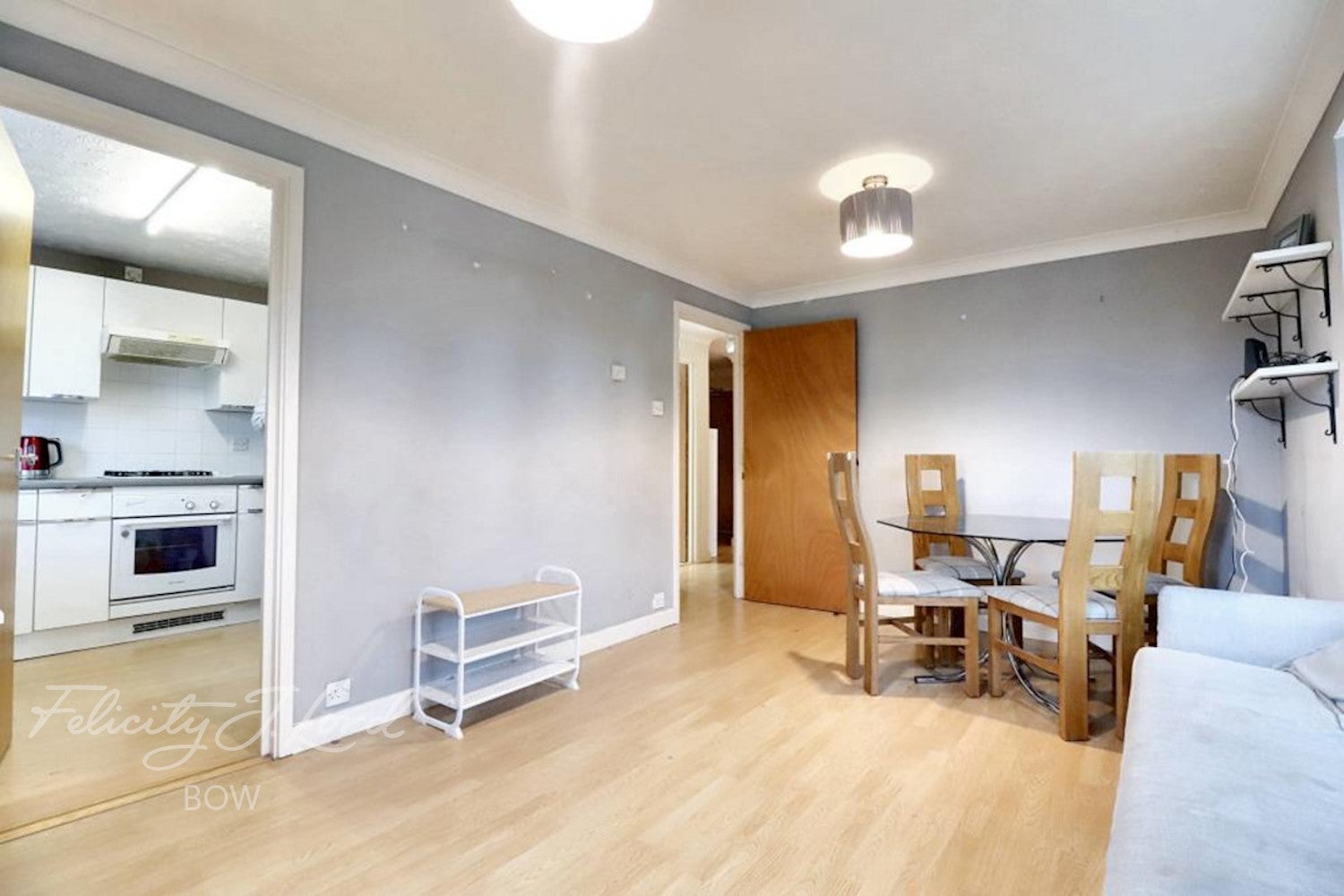 Flat Tidworth Road in Greater London