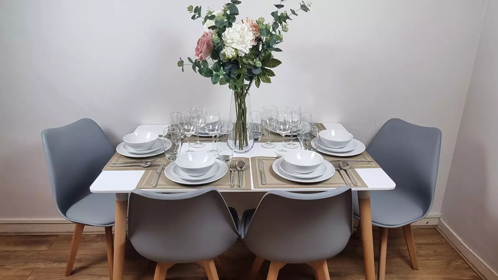 Flat Manchester Road in Greater London