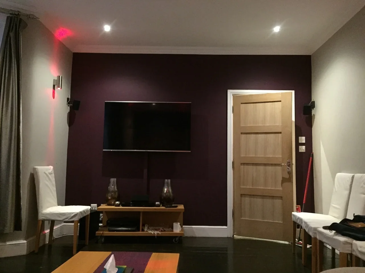 Flat Kingswood Road in Greater London