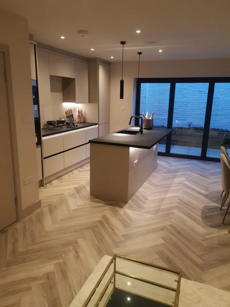 House Lyric Mews in Greater London