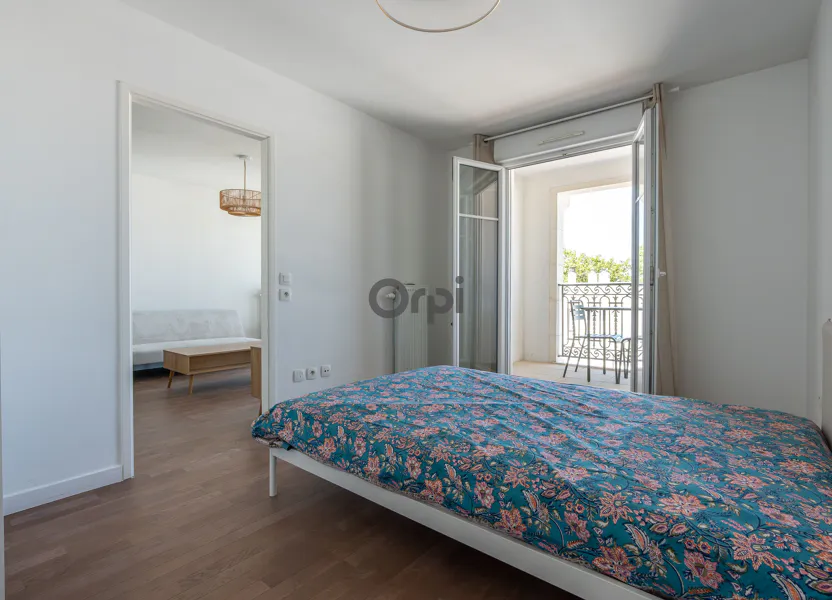 Flat Rue du Loup Pendu in Le Plessis-Robinson