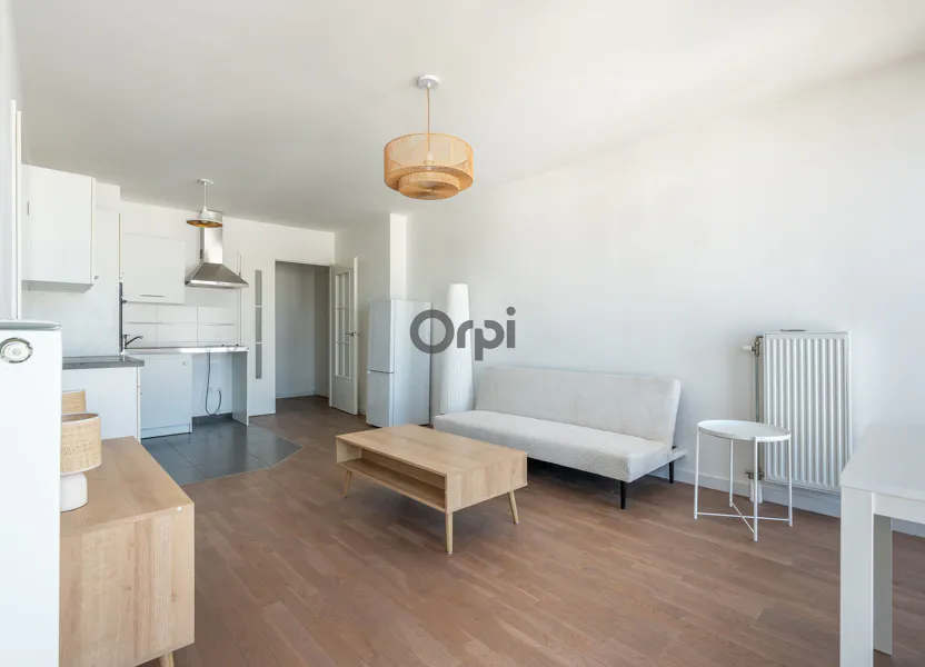 Flat Rue du Loup Pendu in Le Plessis-Robinson
