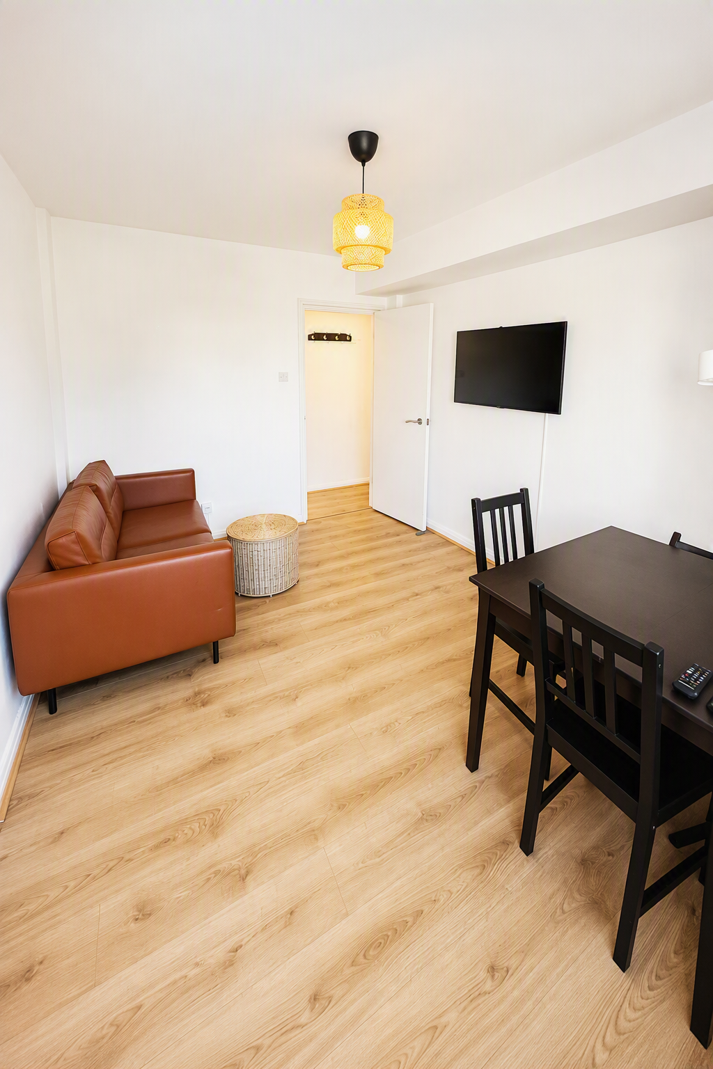 Flat Sweyn Place in Greater London