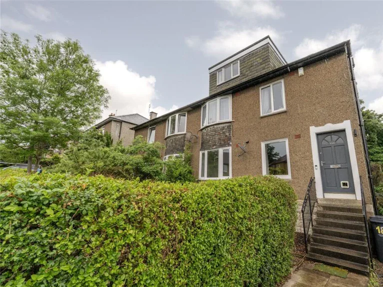 Flat Colinton Mains Road in City of Edinburgh