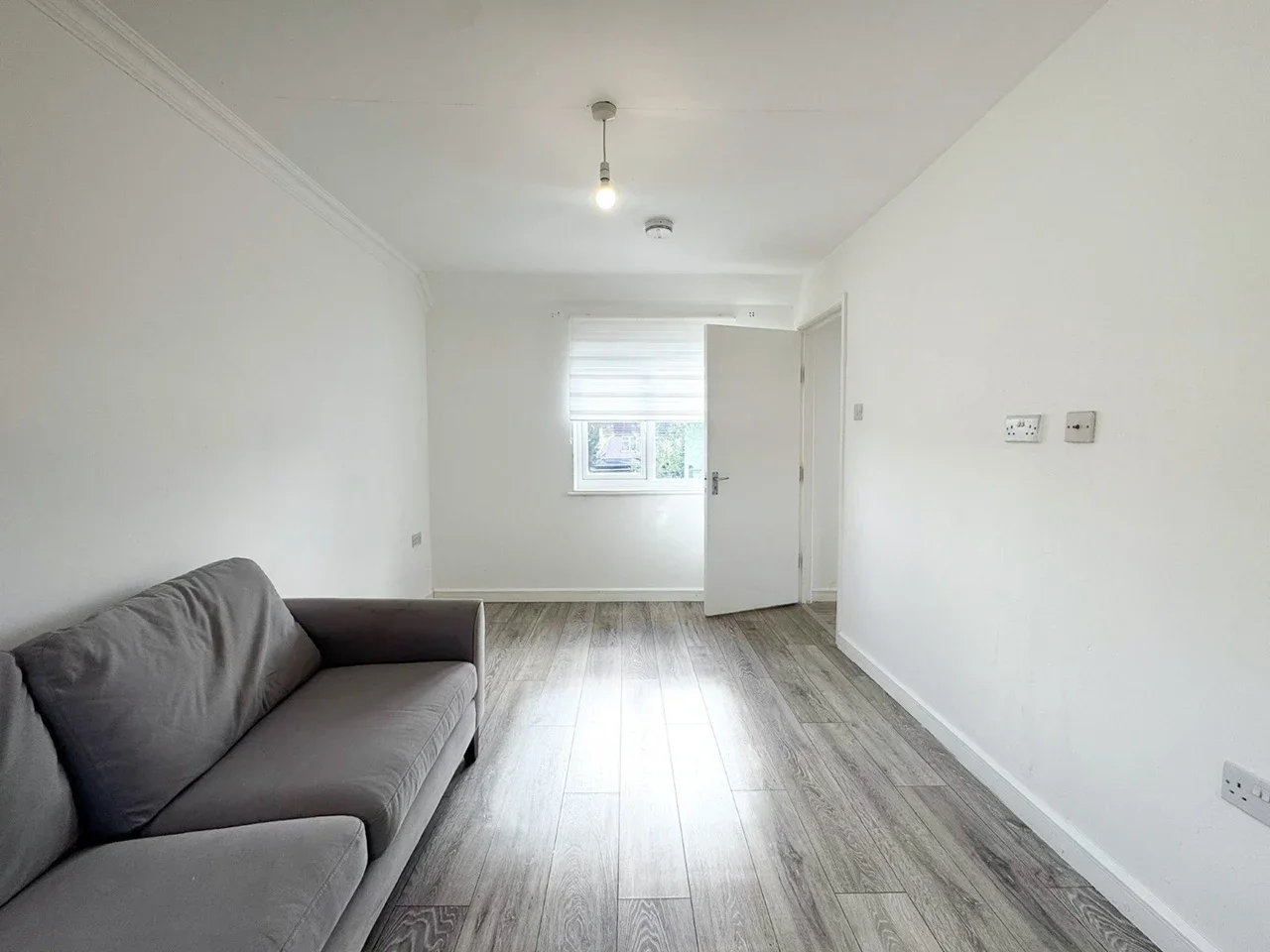 Flat The Link in Greater London