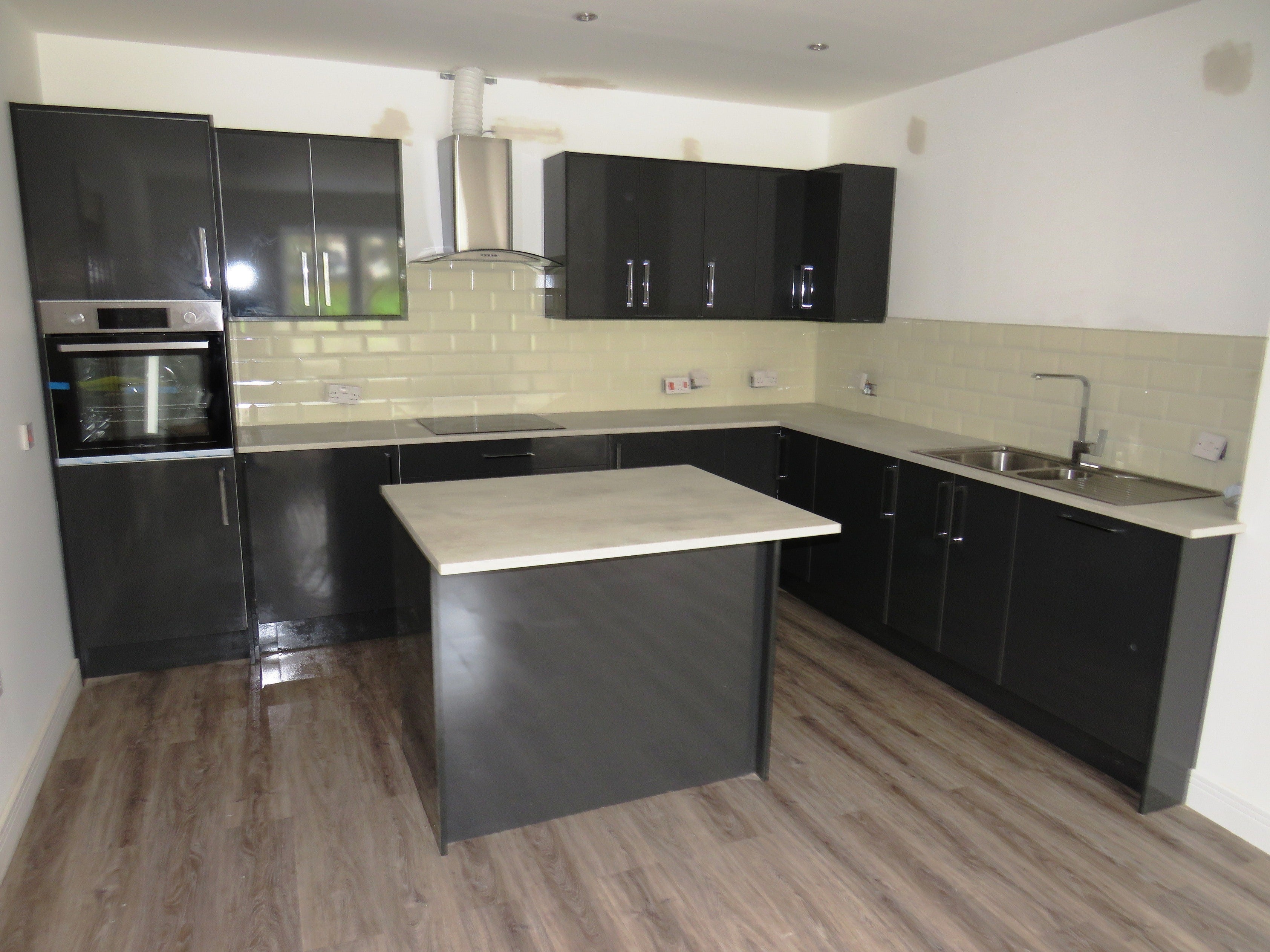 Flat Pershore Road South in Birmingham