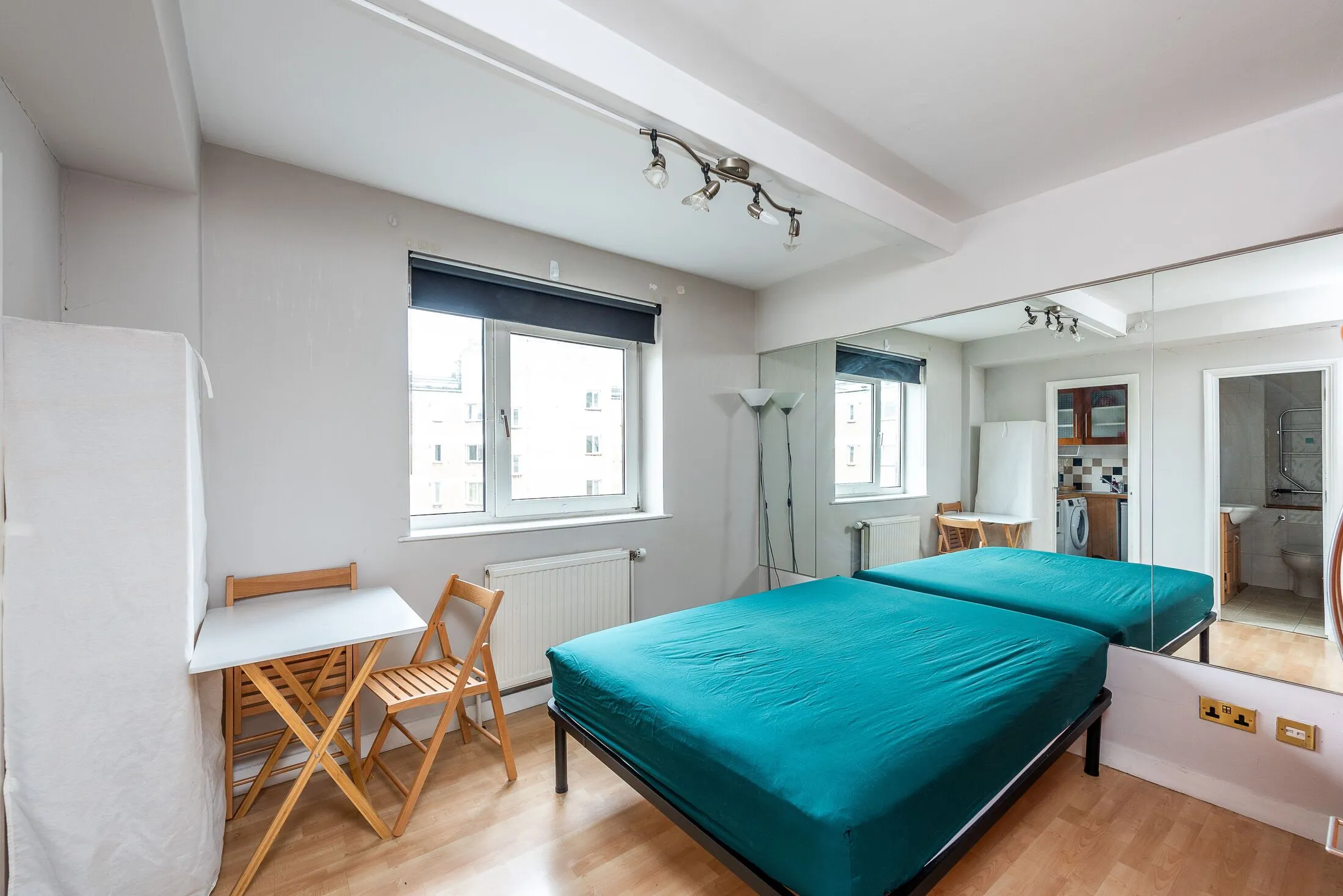 Flat Elystan Street in Greater London