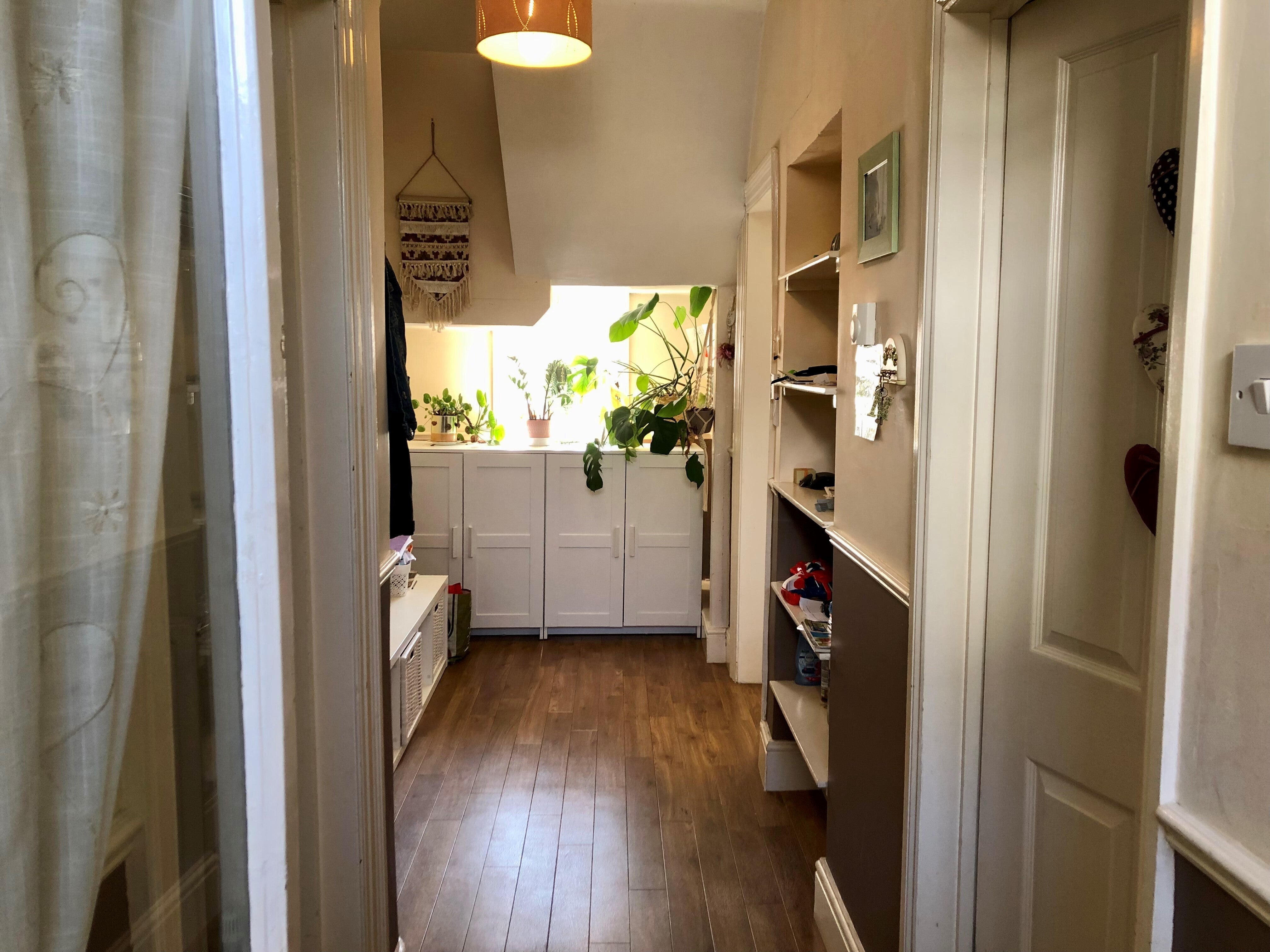 Flat Clifton Road in Exeter