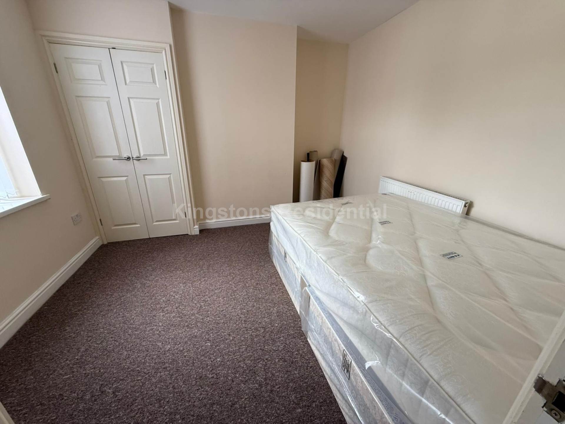 Flat Broadway in Cardiff