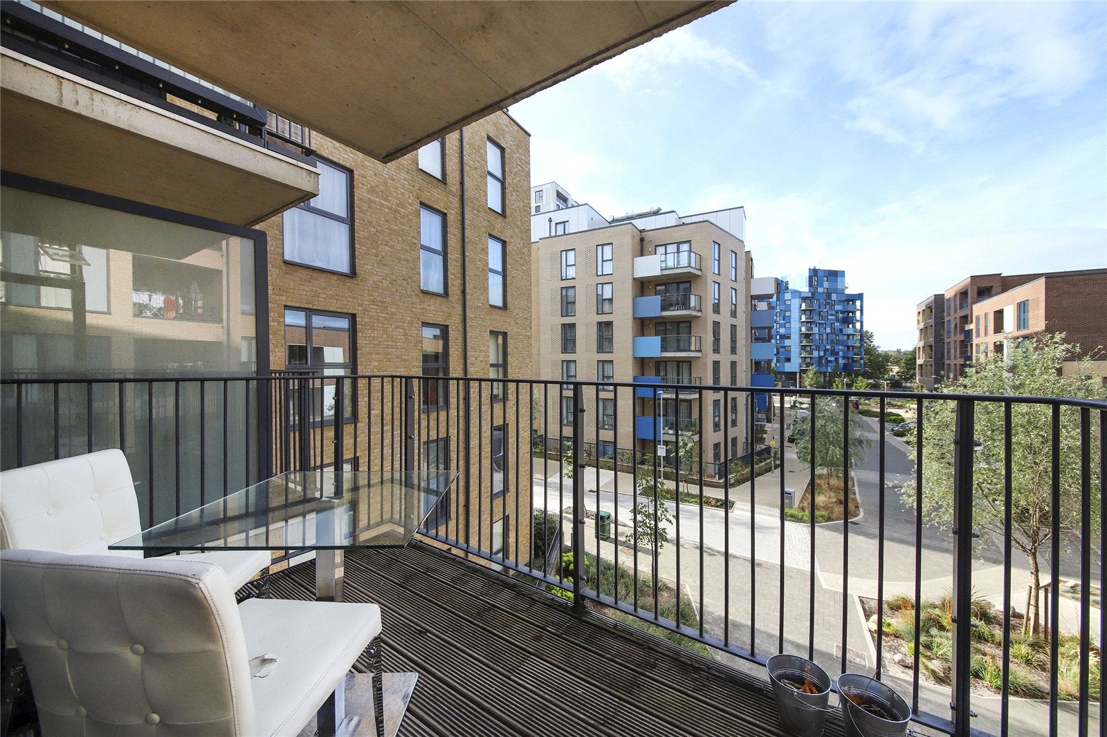 Flat Blackheath Hill in Greater London