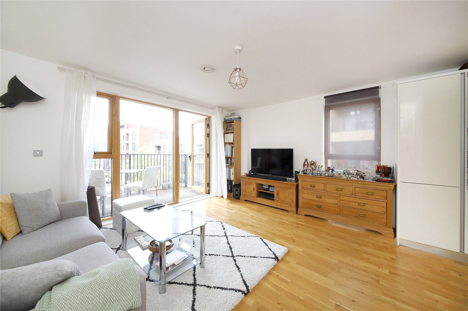 Flat Blackheath Hill in Greater London