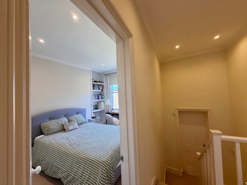 Room Maxwell Road in Greater London