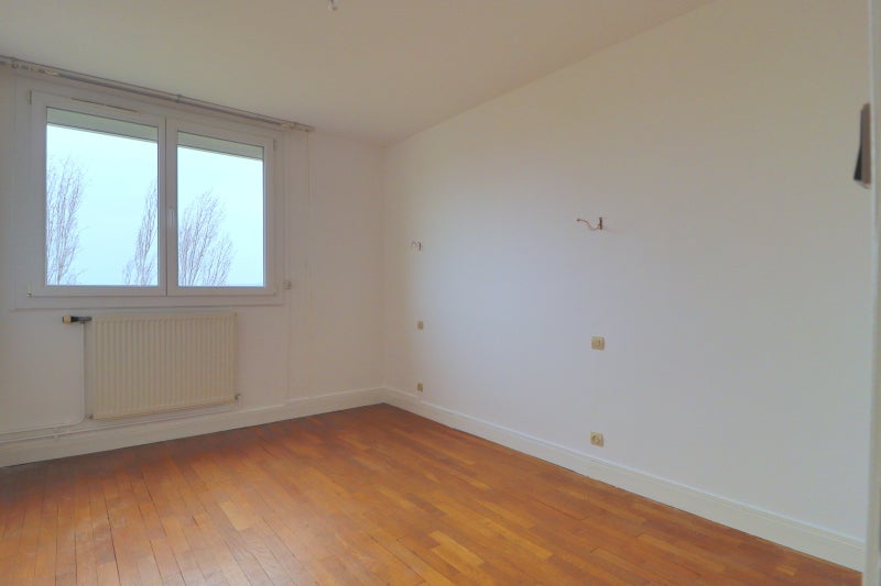 Appartement Rue Jacques Bachot à Troyes