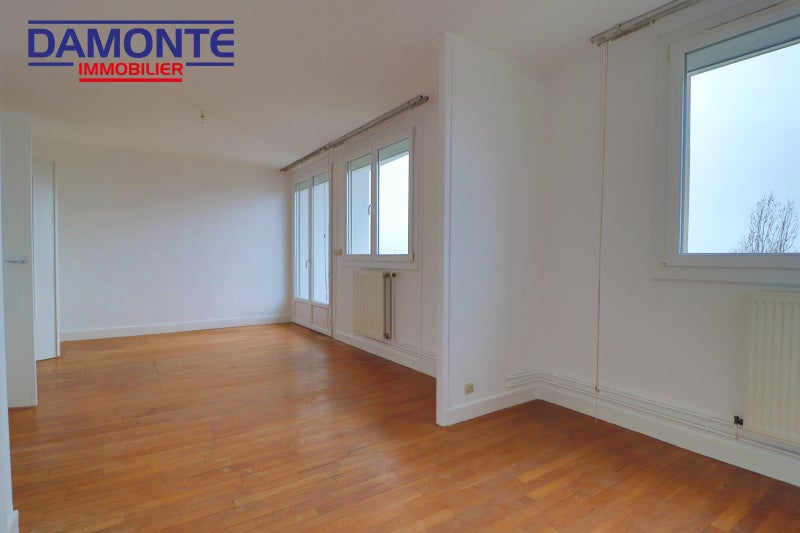 Appartement Rue Jacques Bachot à Troyes