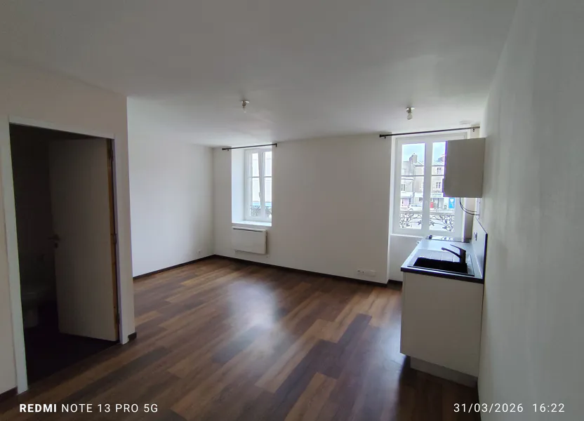 Flat Rue de la Grotte in Landivisiau