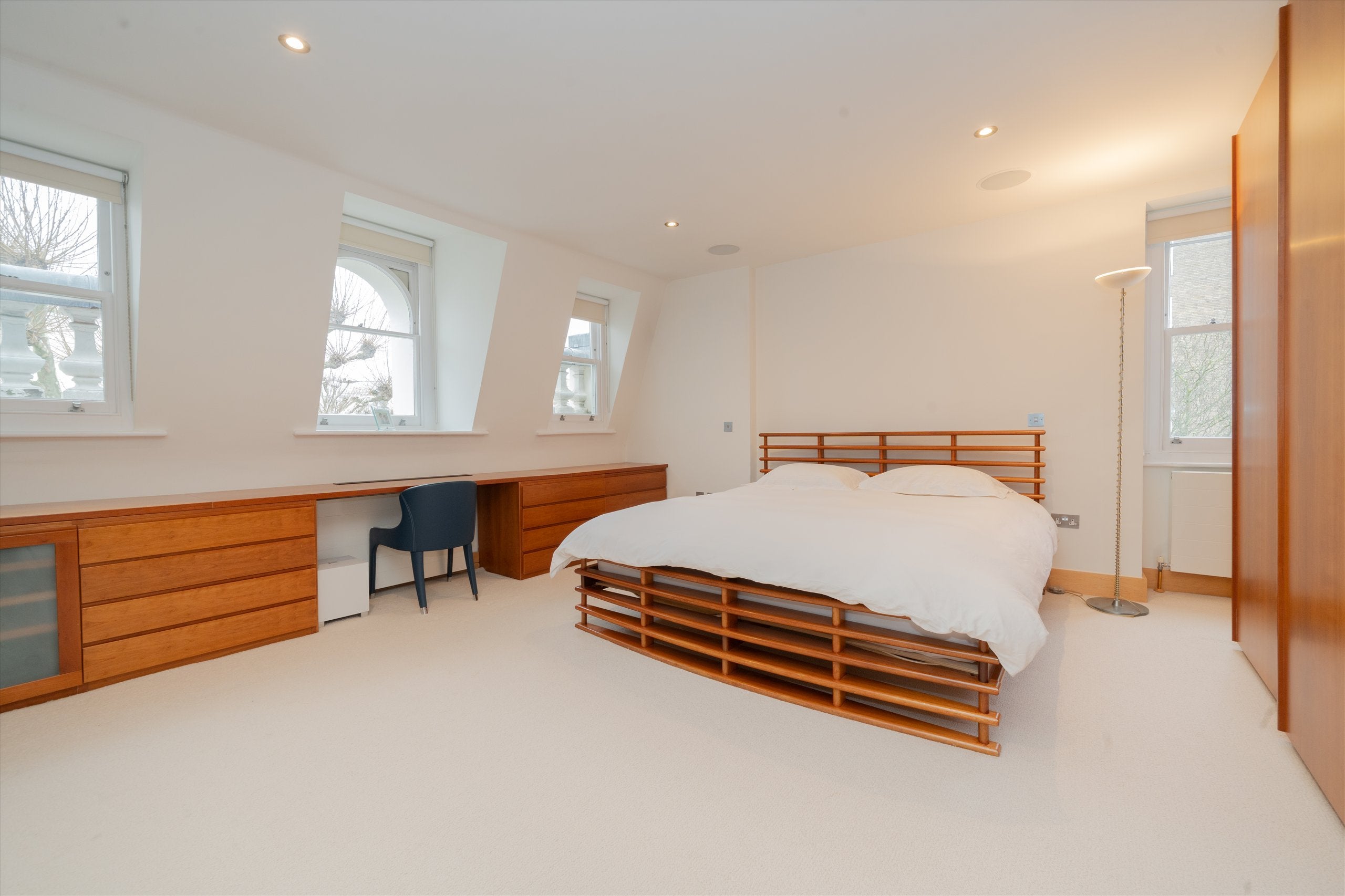 Flat Holland Park in Greater London