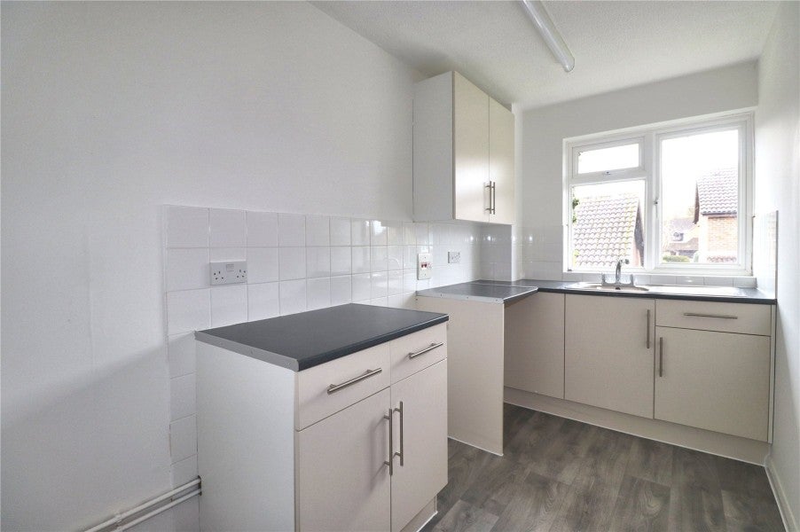 Flat Tresillian Way in Woking