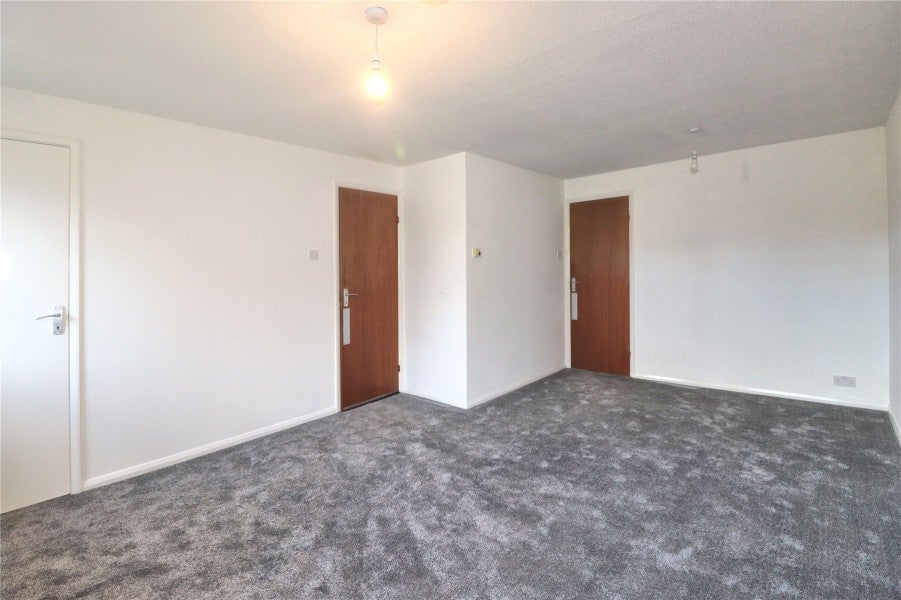 Flat Tresillian Way in Woking