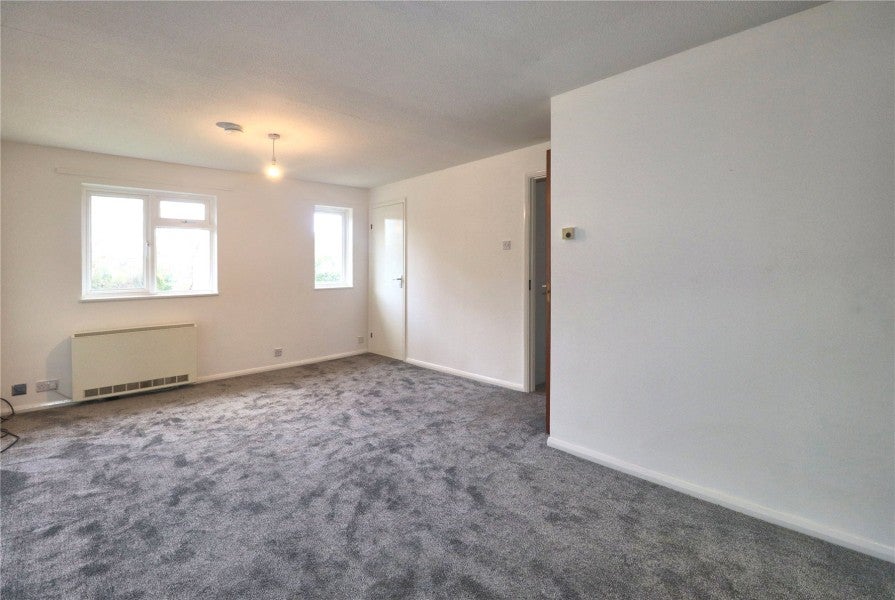 Flat Tresillian Way in Woking