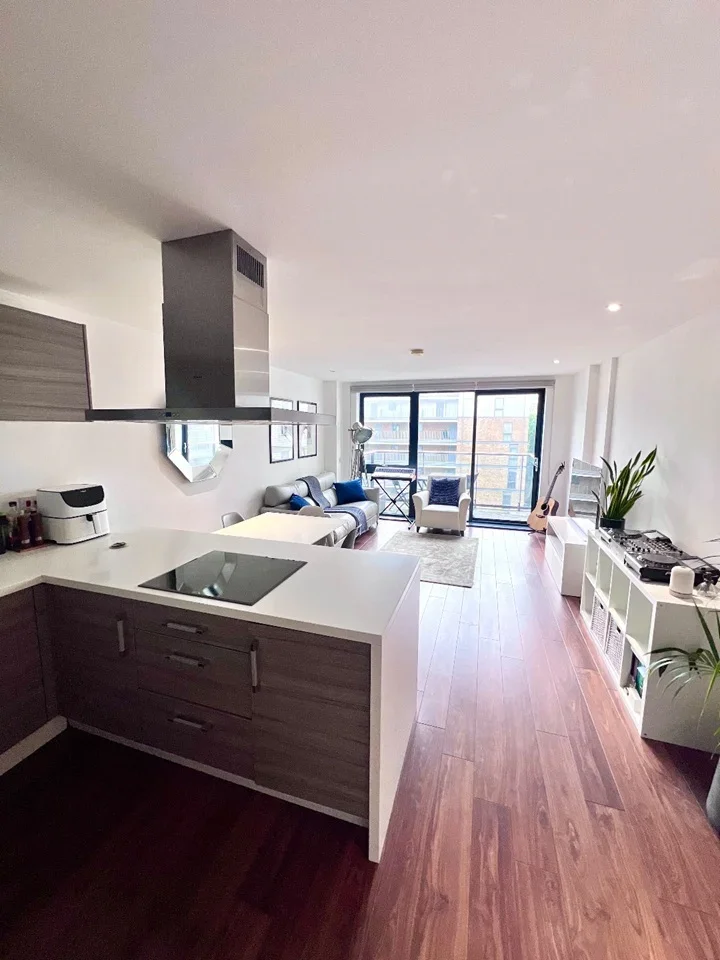 Flat Lindfield Street in Greater London