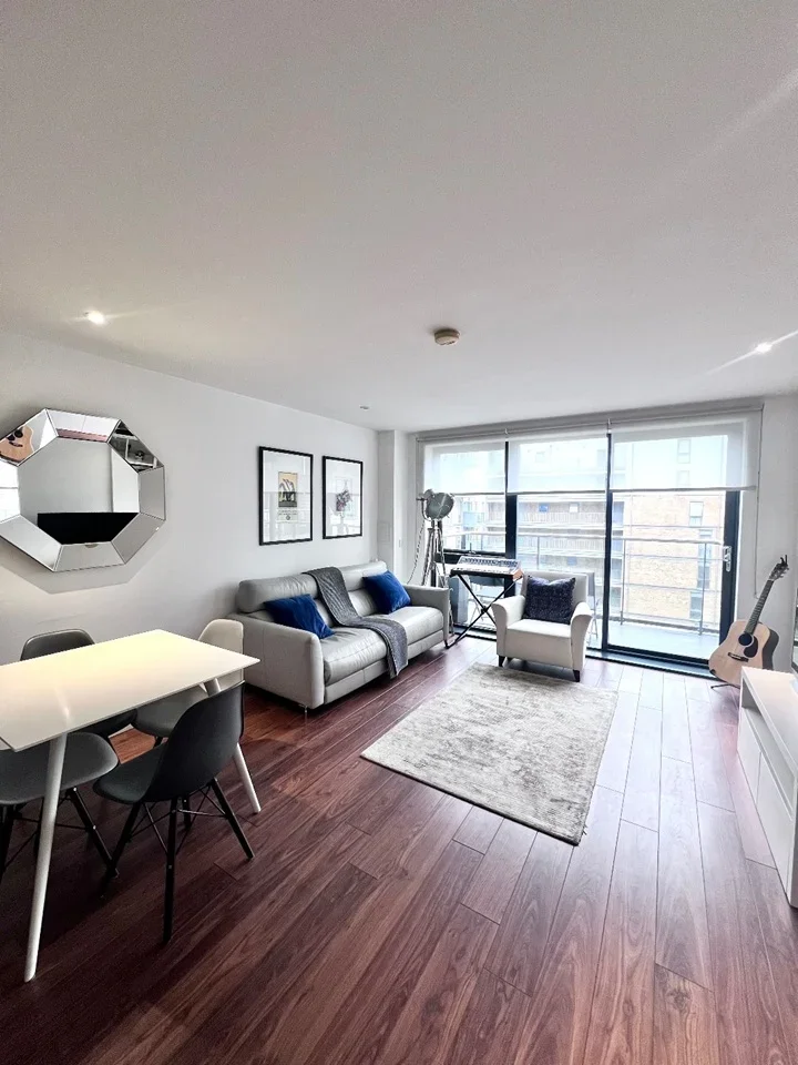 Flat Lindfield Street in Greater London