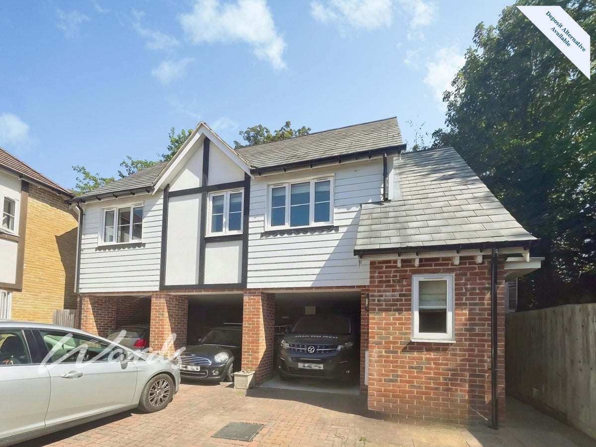 Flat Broomfield Road in Maidstone