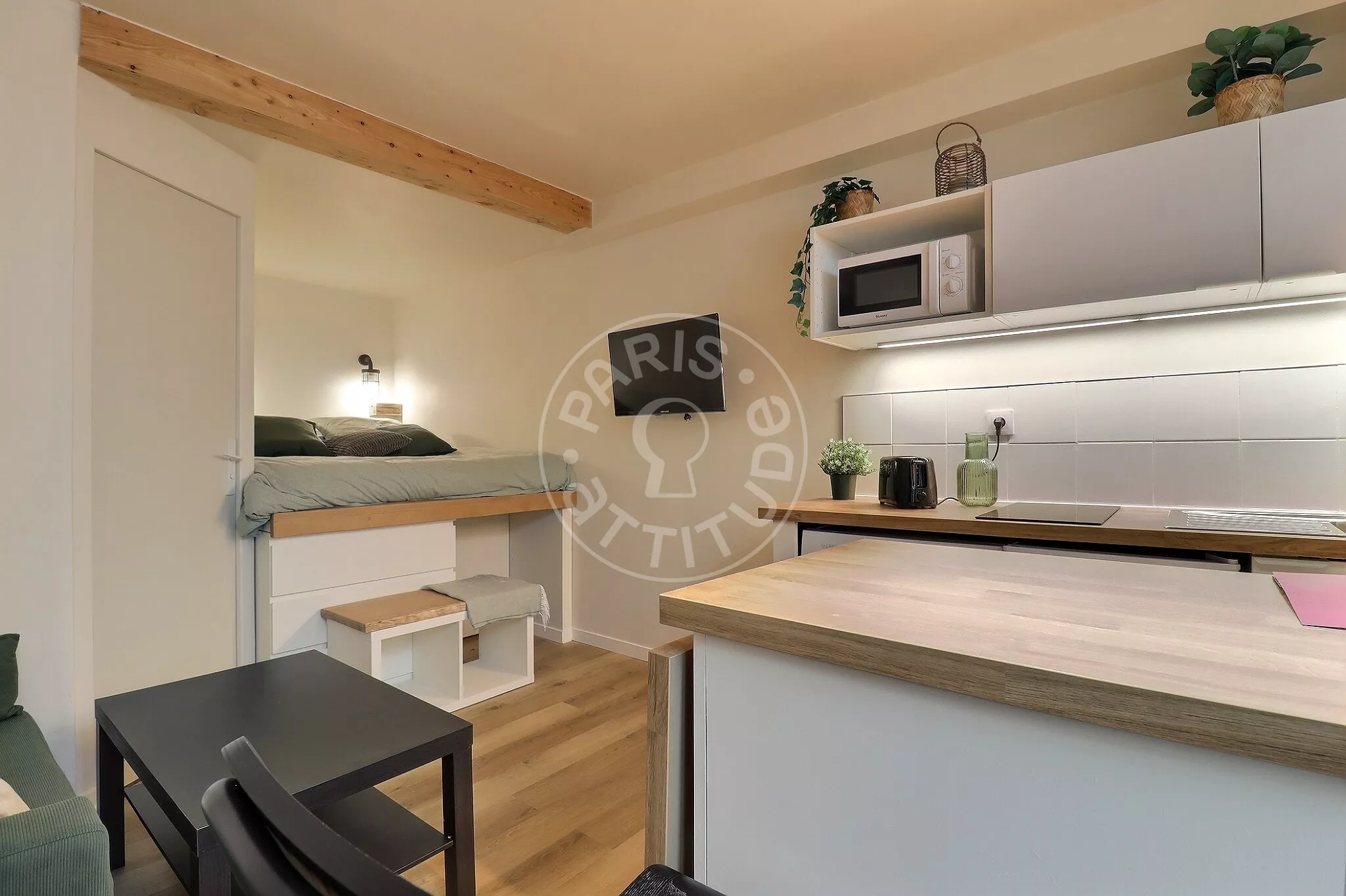 Appartement Rue Saint-Yves à Paris