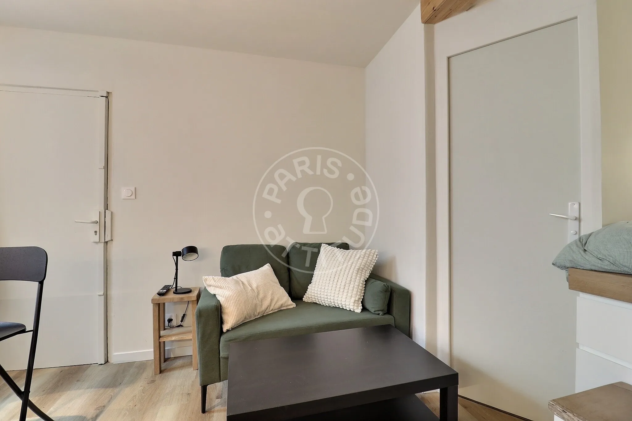 Appartement Rue Saint-Yves à Paris