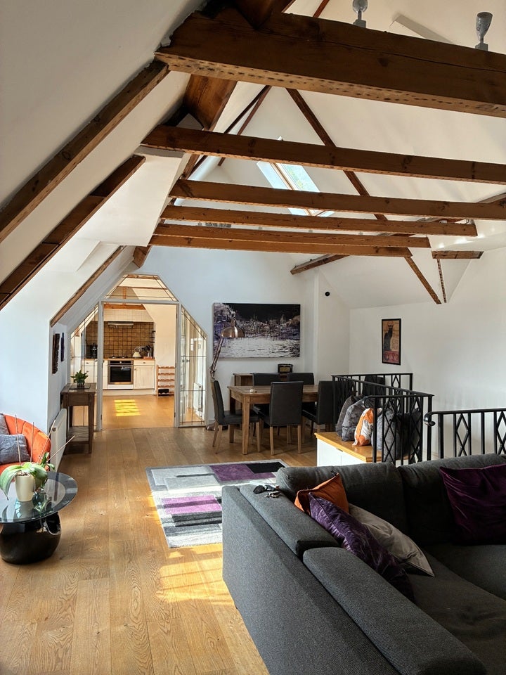 Flat Bennett Park in Greater London