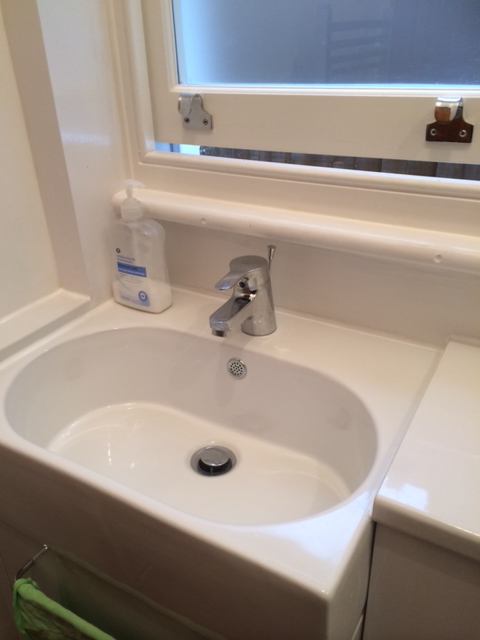 Room Gladstone Avenue in Greater London