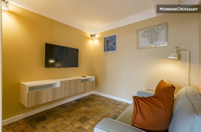 Flat Place Louis Pradel in Lyon