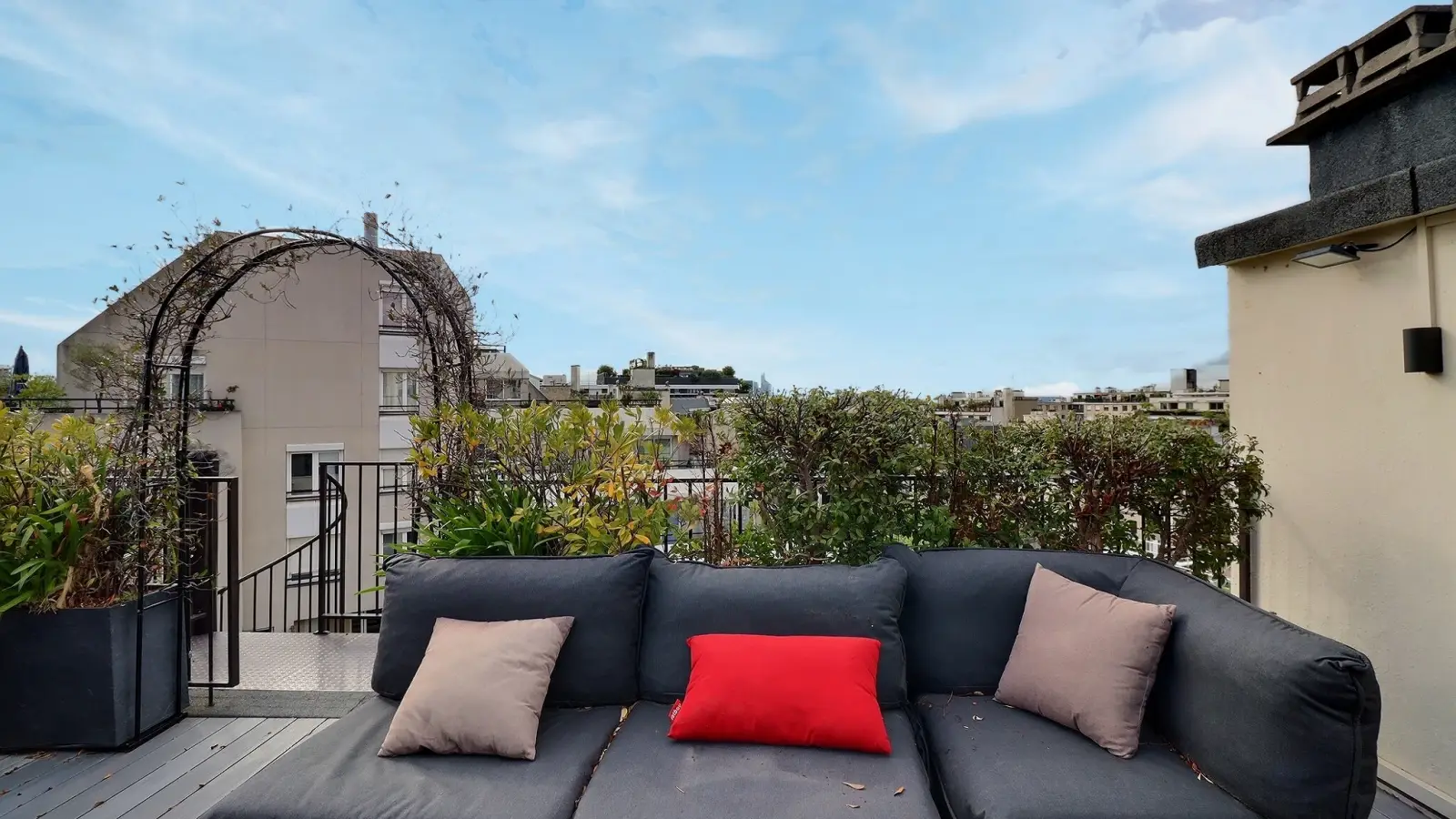 Flat Rue Lauriston in Paris