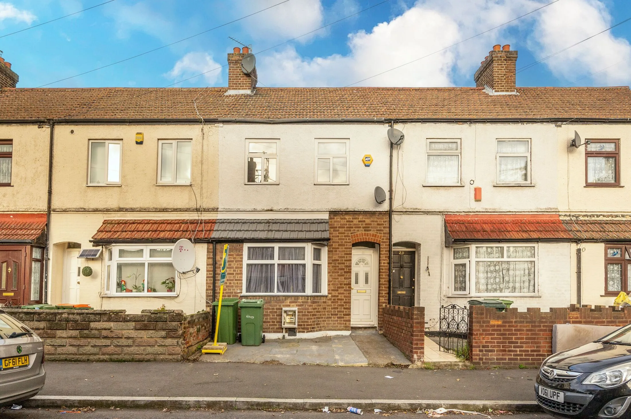 House Saxon Road in Greater London