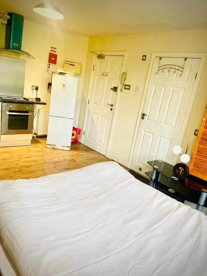 Flat Brantwood Road in Luton