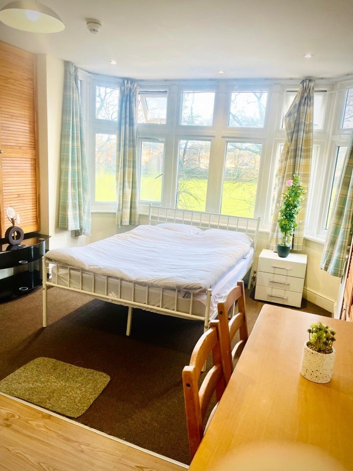 Flat Brantwood Road in Luton