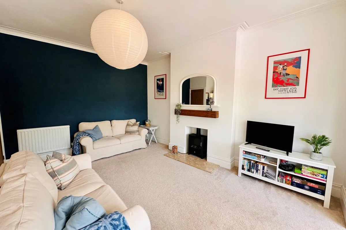 Flat Harlow Moor Drive in Harrogate