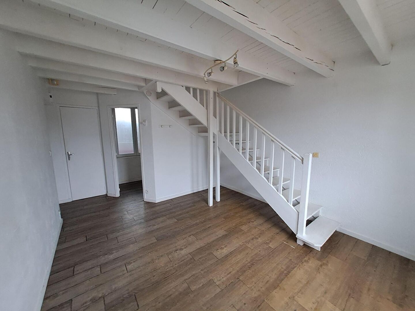 Flat Rue Gaston Turpin in Nantes