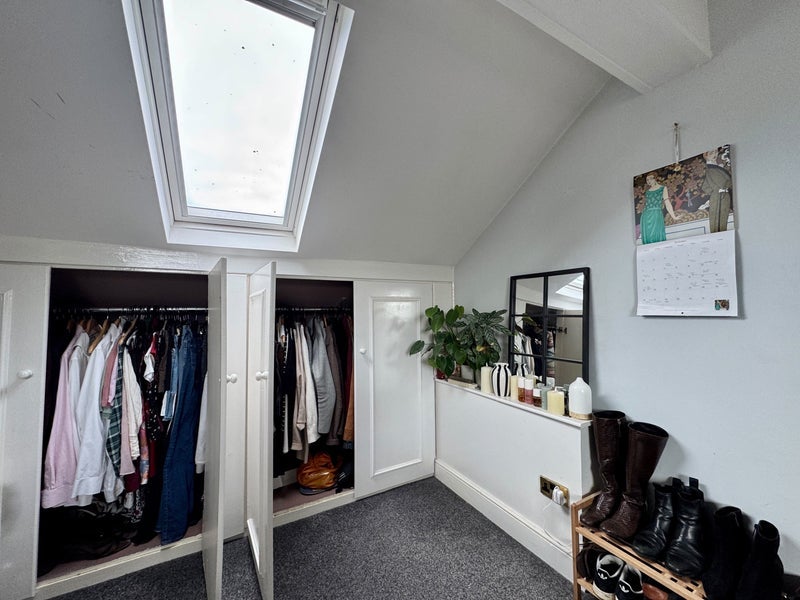 Room Dorothy Road in Greater London
