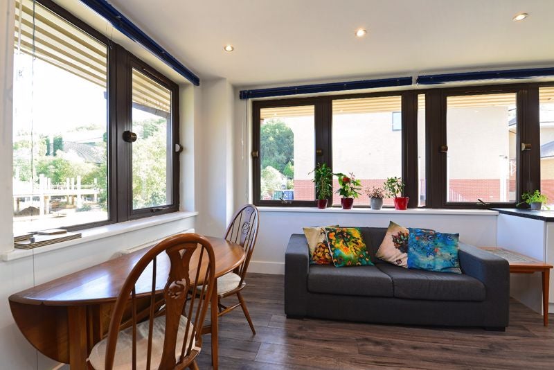 Flat Woolsack Way in Waverley