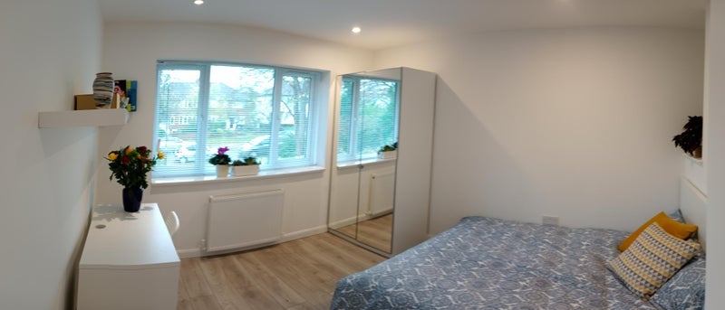 Room Cavendish Avenue in Greater London
