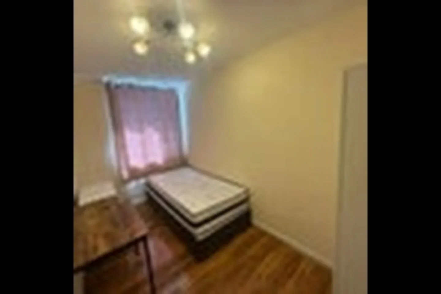 Room Fernhill Street in Greater London
