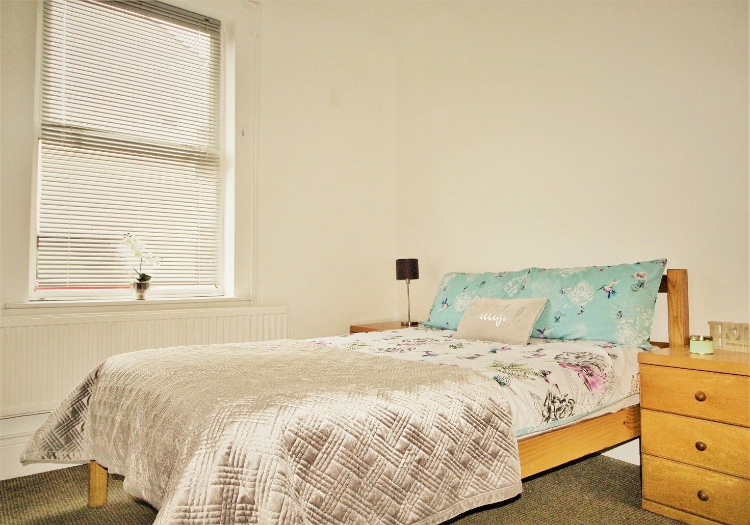 Room Thesiger Street in Lincoln