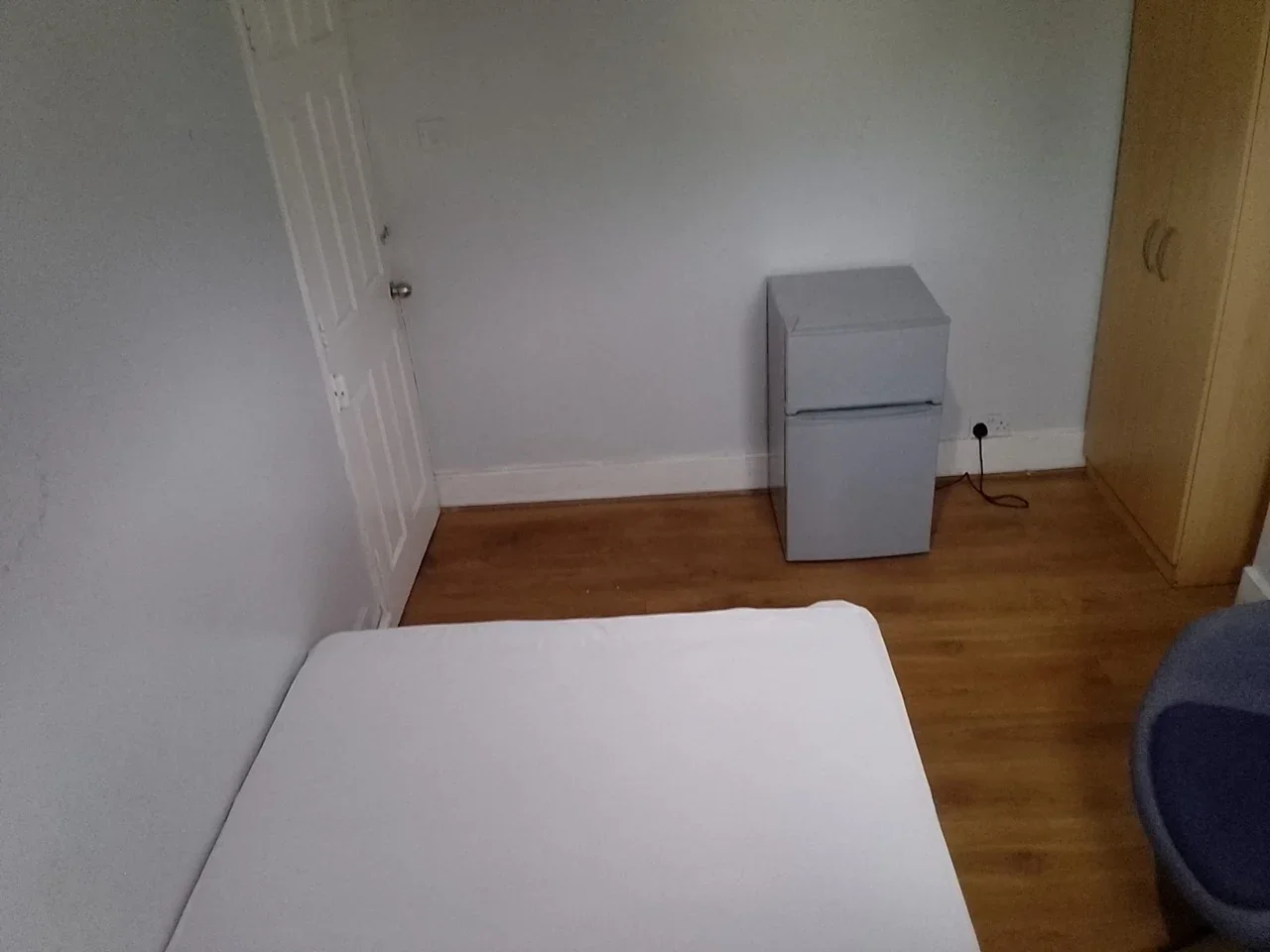 Room Lawrence Road in Greater London