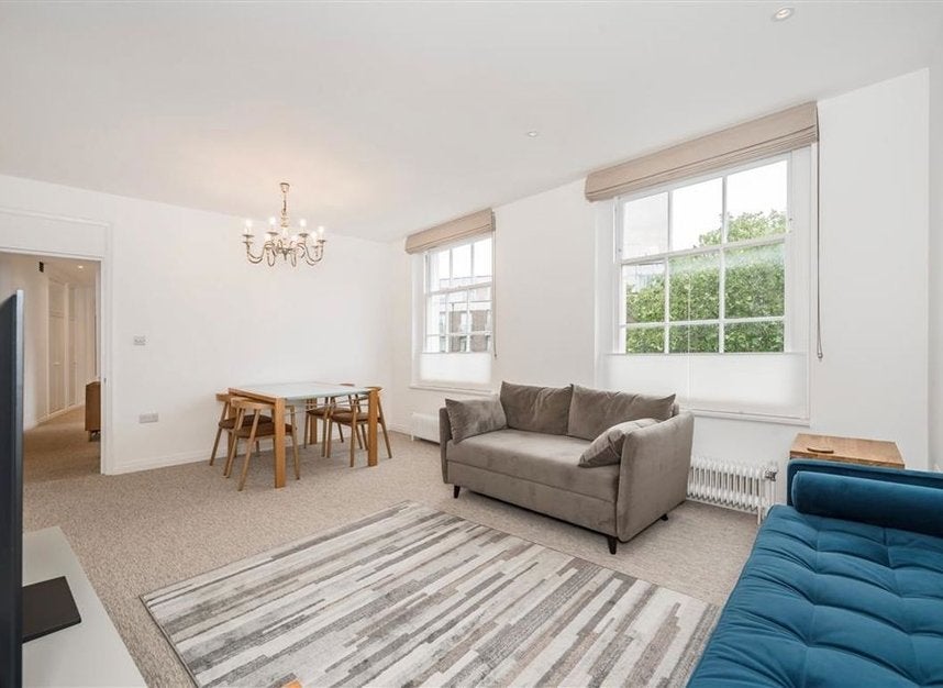 Flat Great Cumberland Place in City of Westminster
