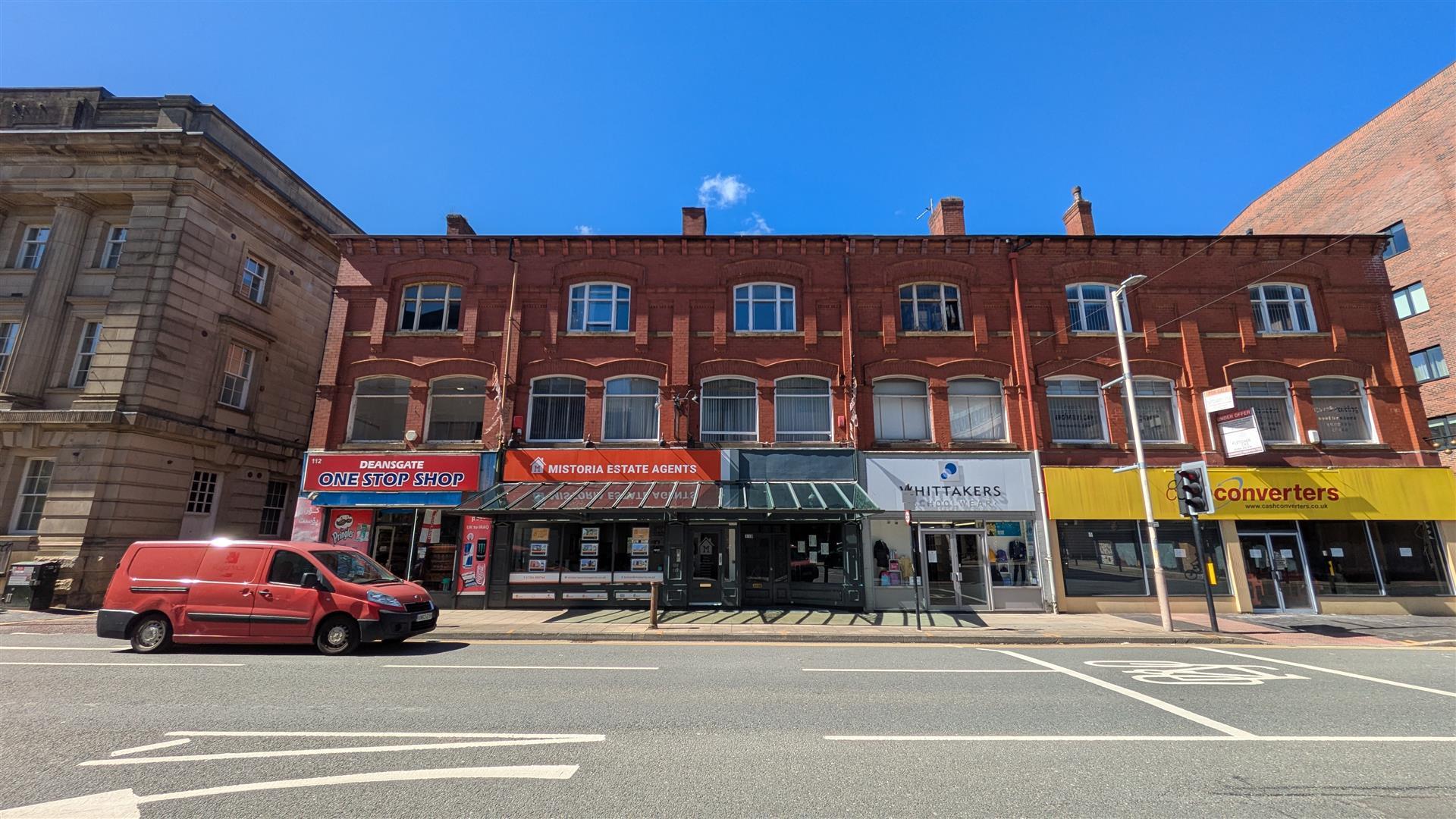 Flat Kingsgate in Bolton