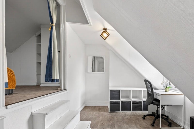 Room Melfort Road in Greater London